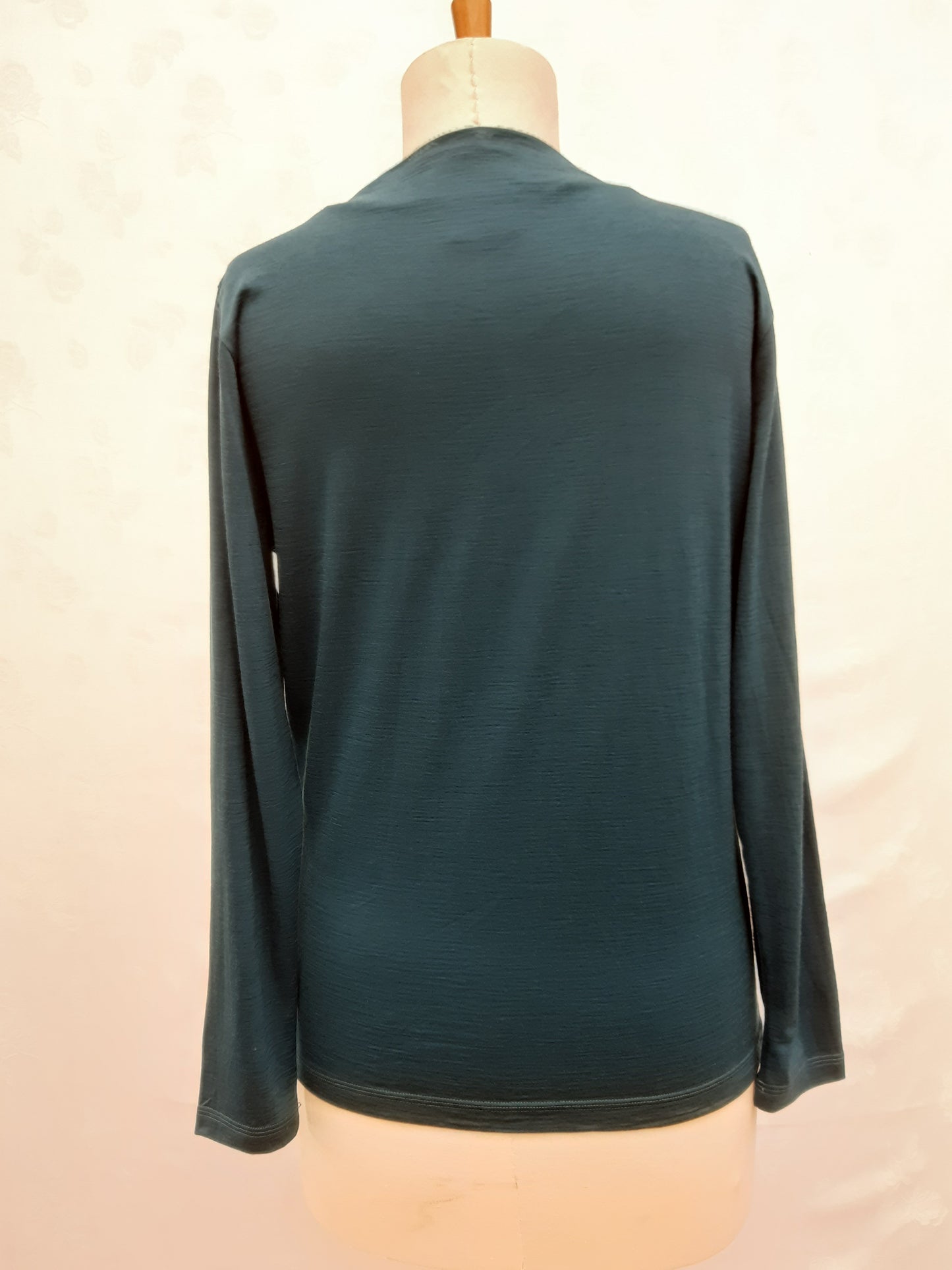 Merino Funnel Neck Womens