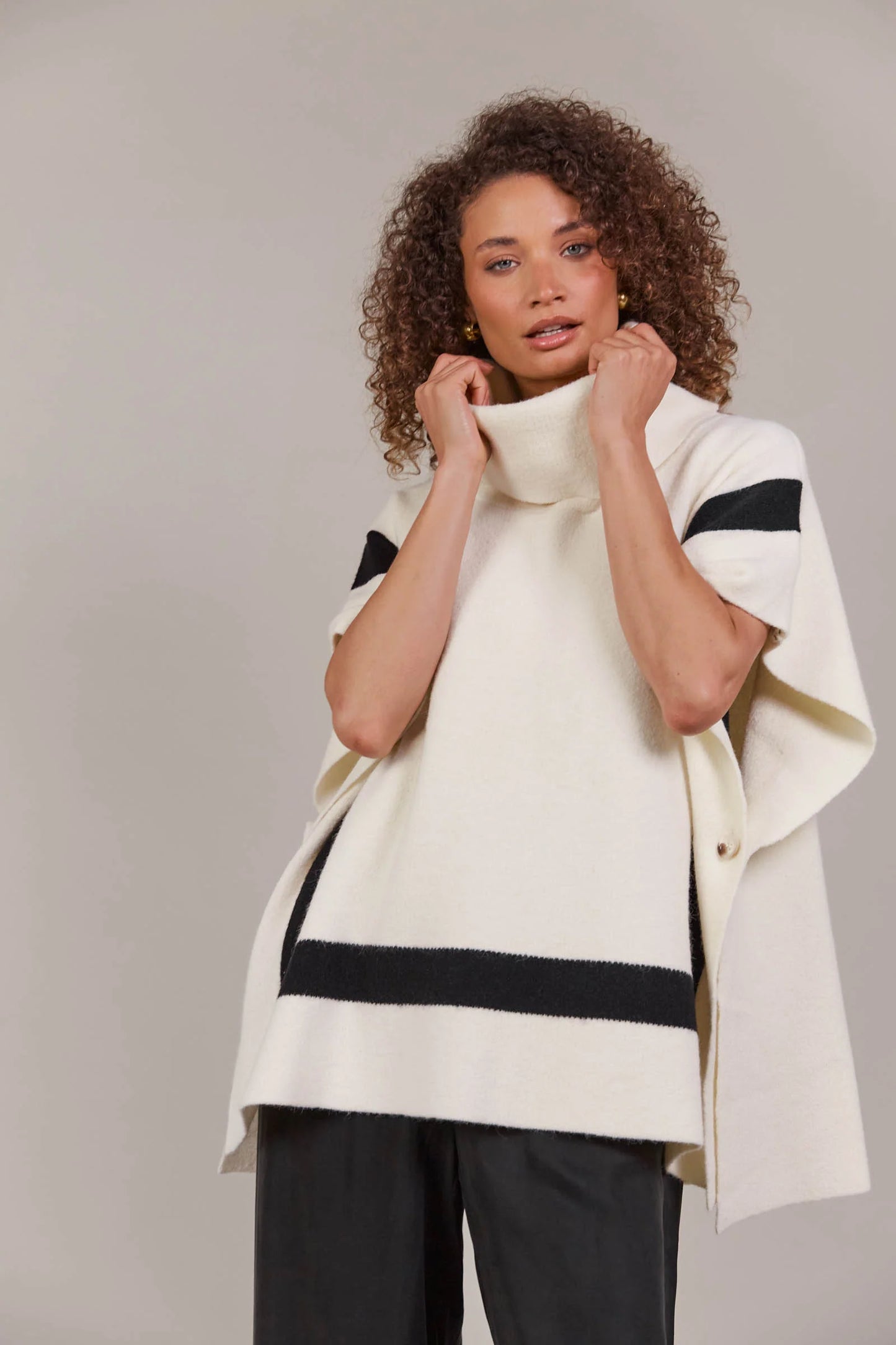 Avino Poncho
