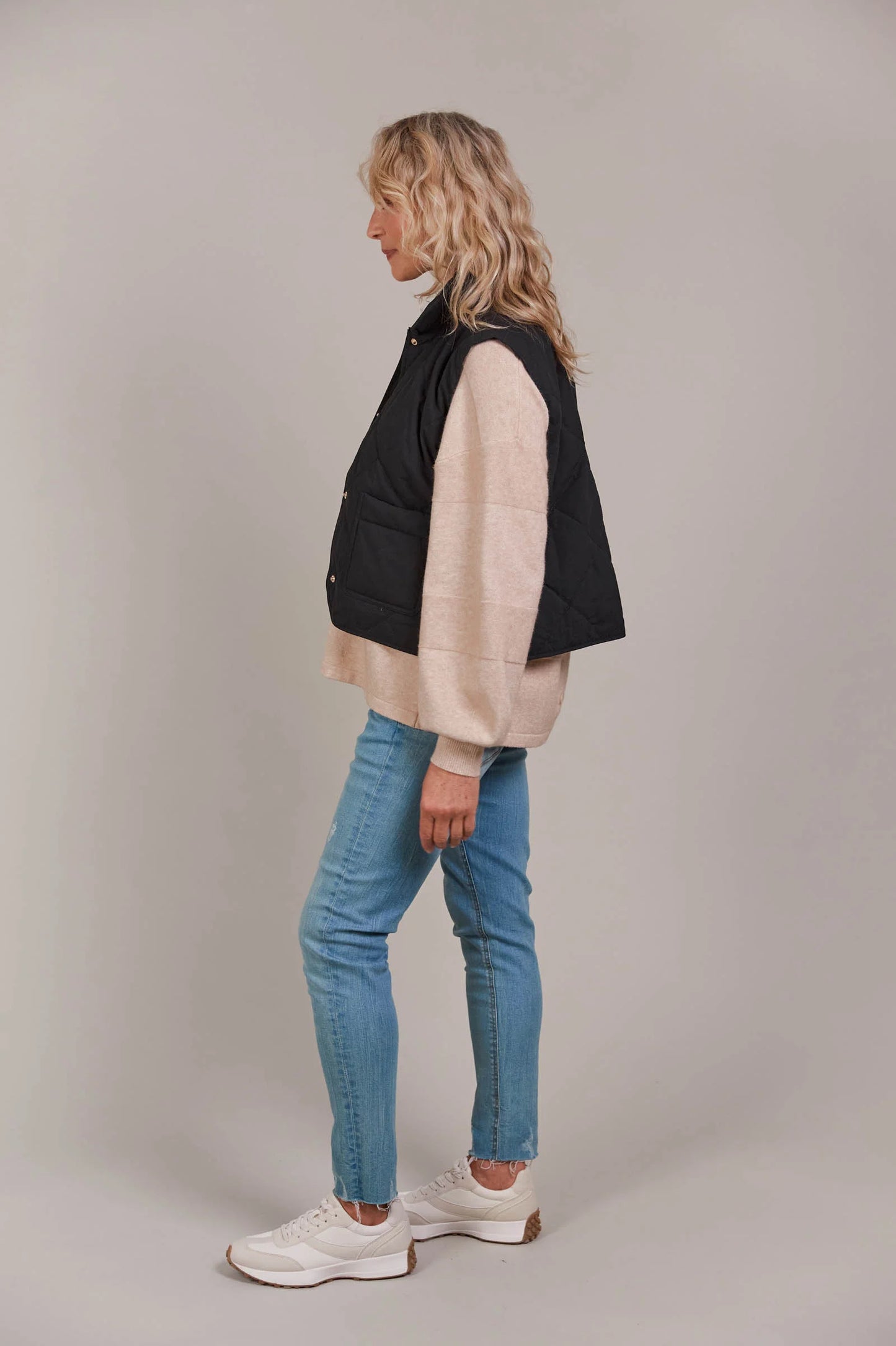 Argo Crop Vest