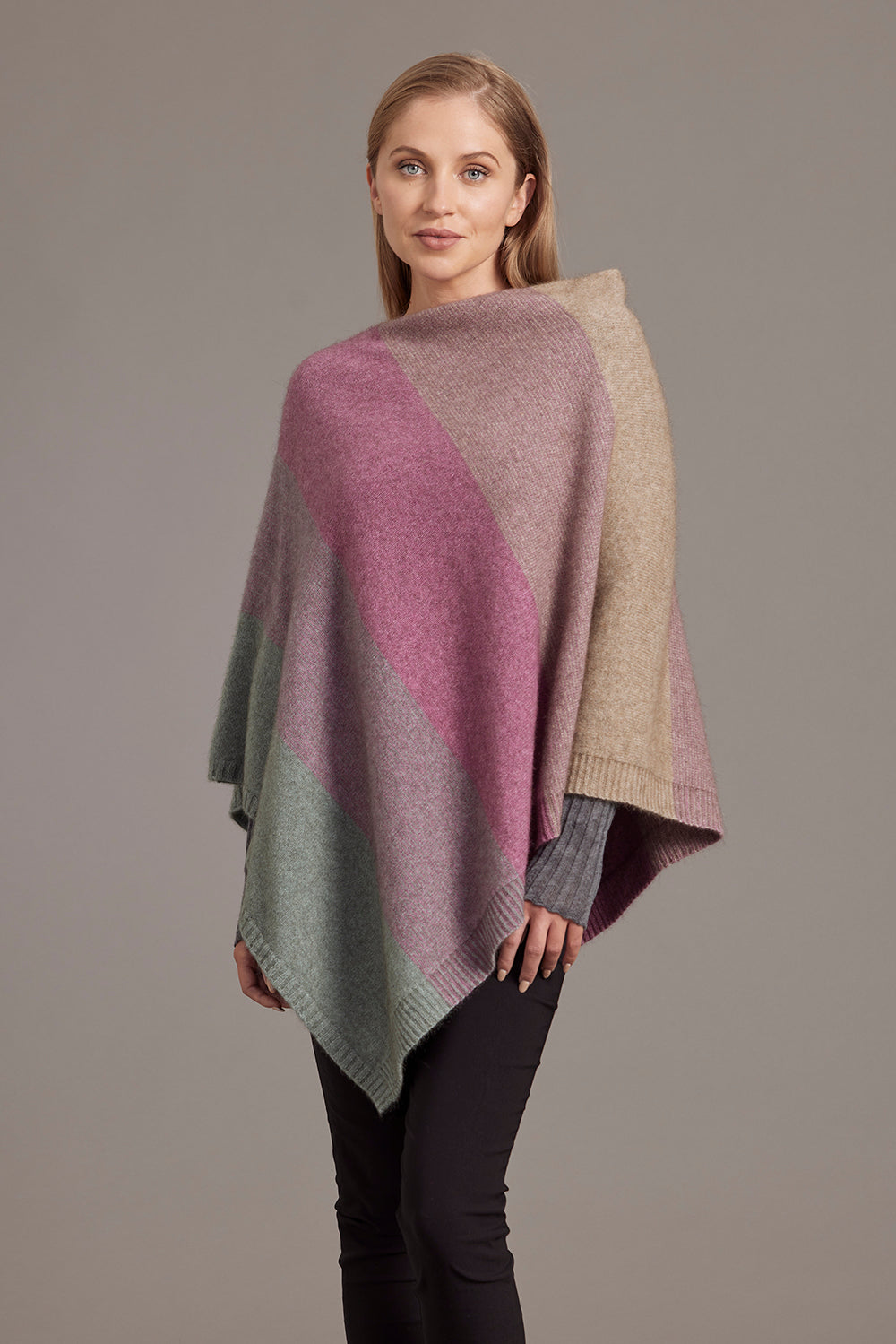 Ombre Poncho