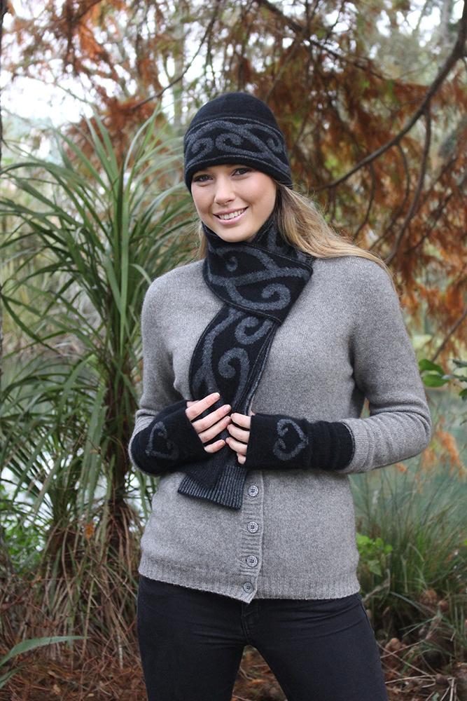 Aroha Fingerless Mittens Accessories