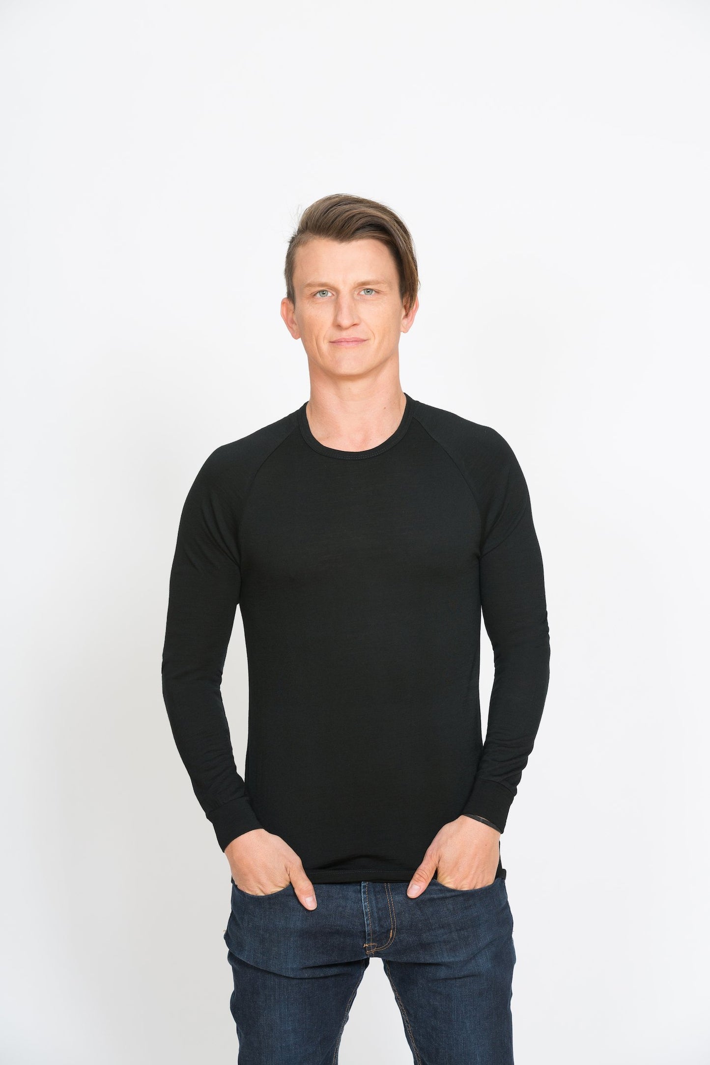 Long Sleeved Crew Neck Mens