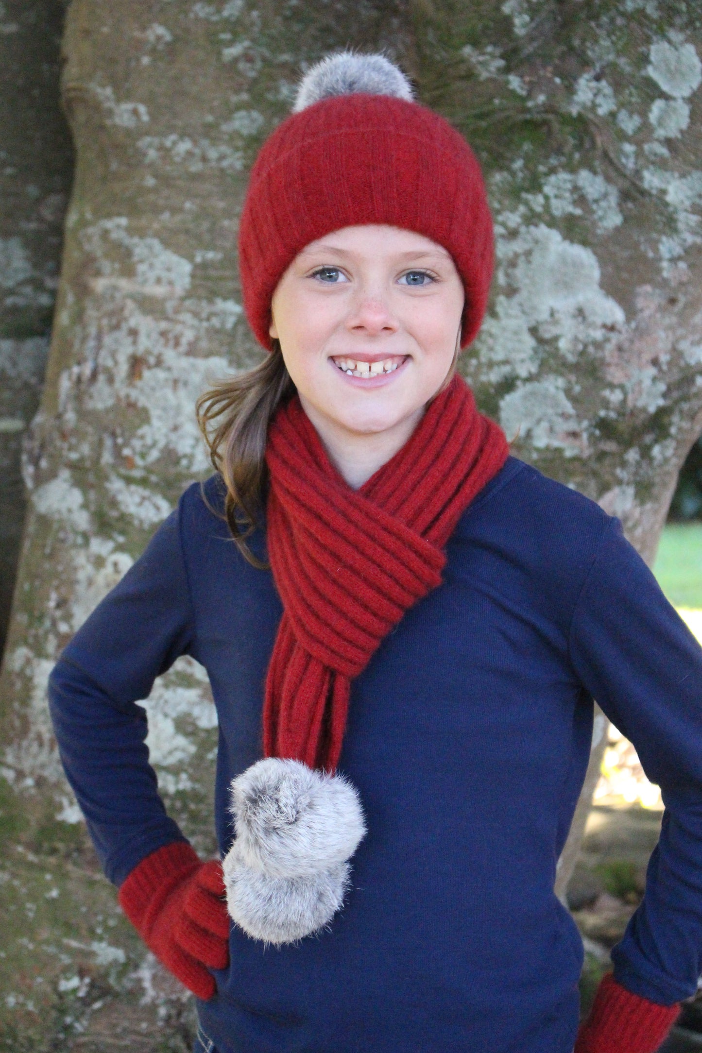 Cosy Kiwi Cottontail Scarf Kids