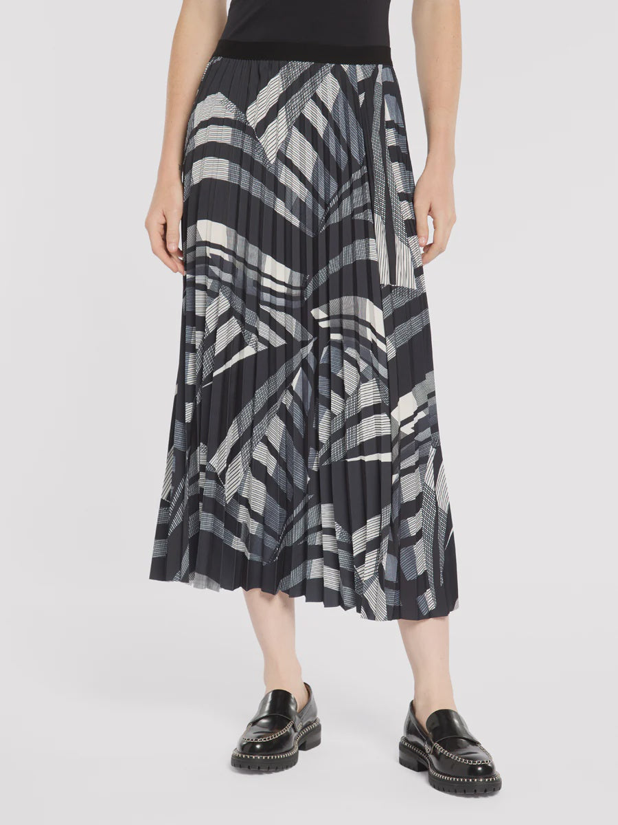 the-merino-story-marco-polo-casablanca-pleated-skirt
