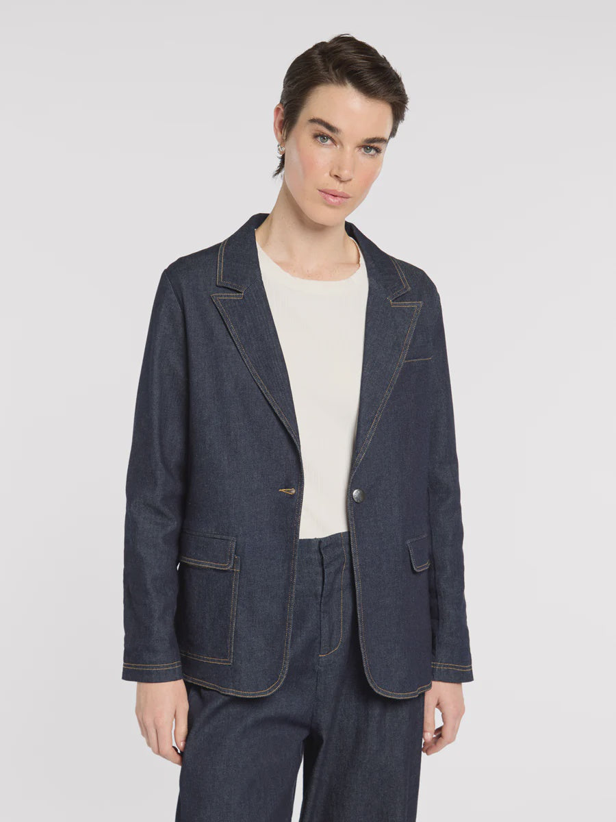 the-merino-story-marco-polo-urban-denim-blazer
