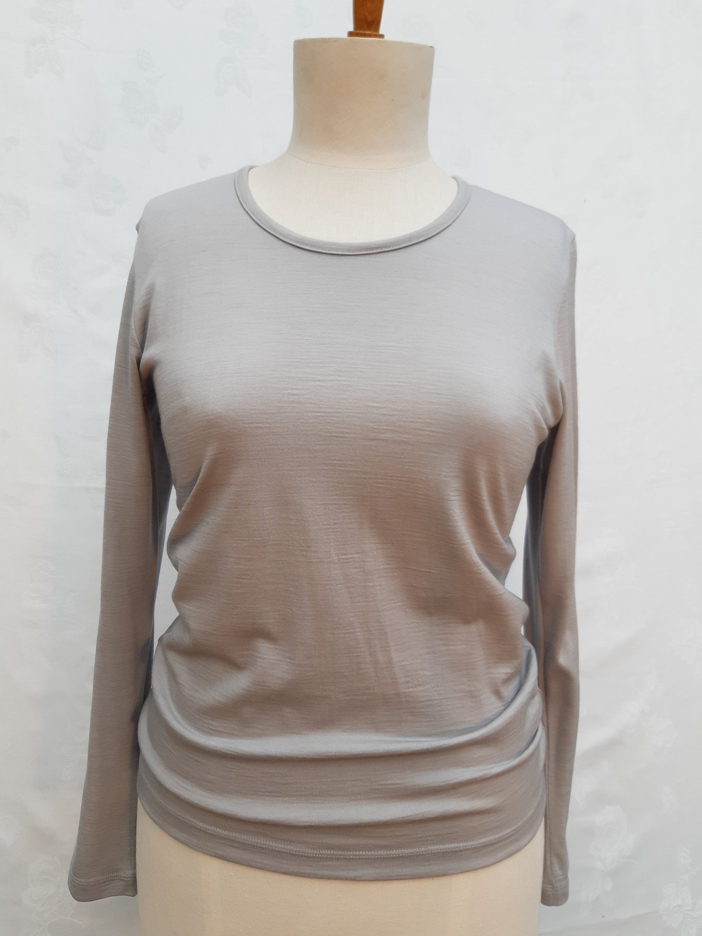 Curve Hem Top Womens