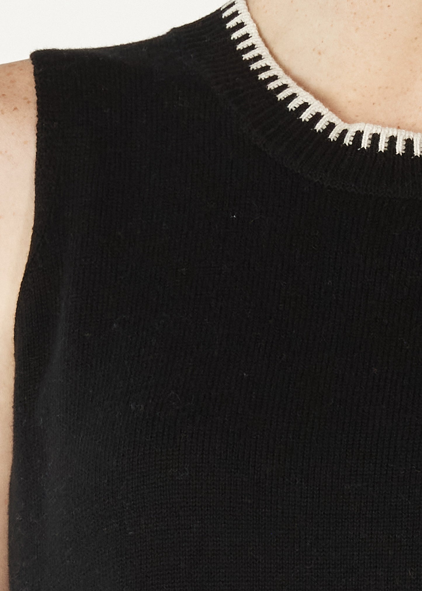 Essential 2 Tone Vest