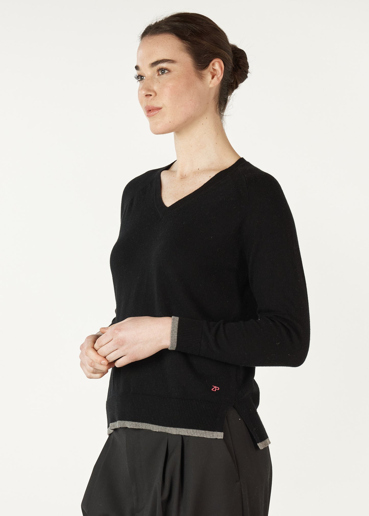 Essential V Neck