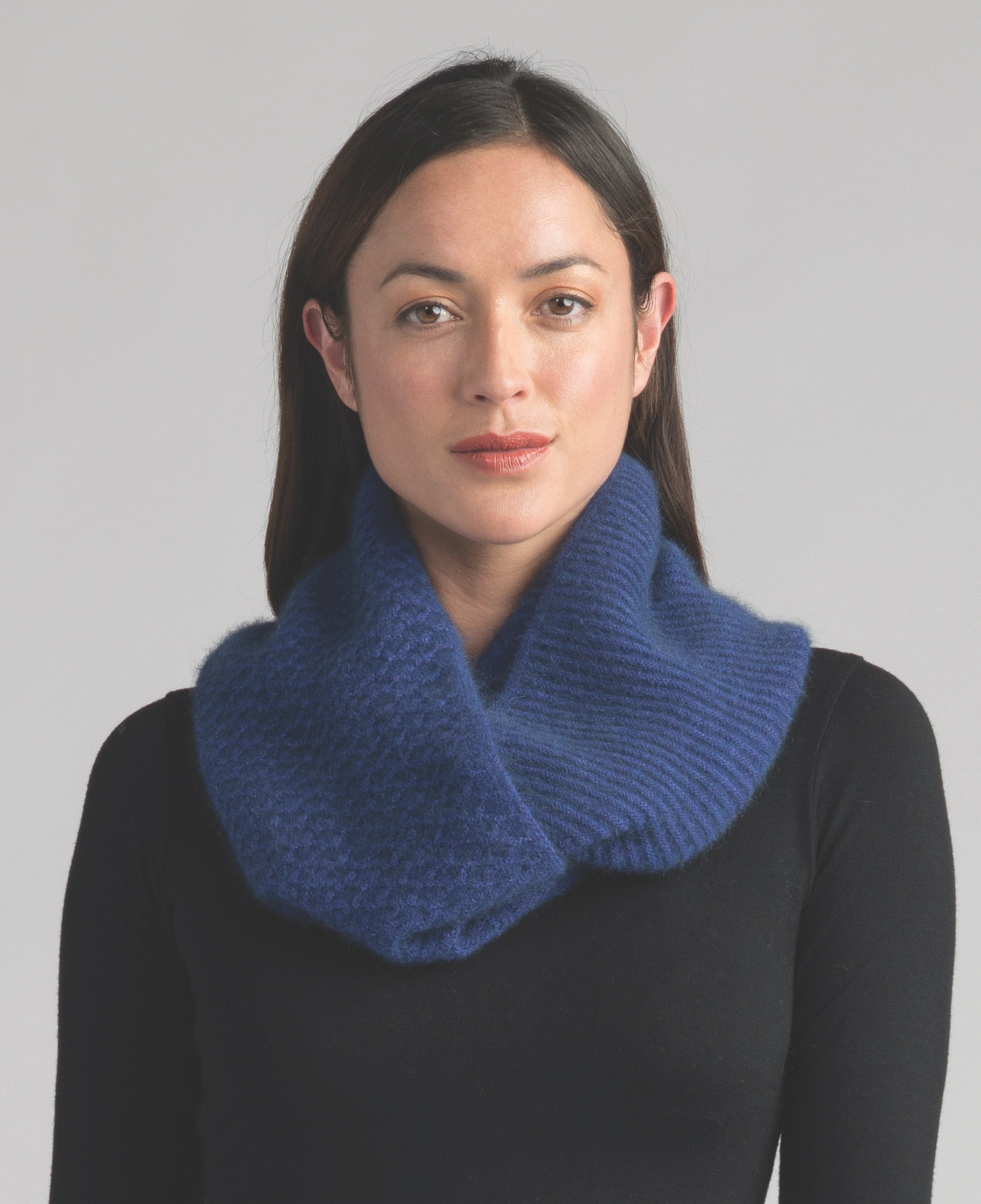 Textured Loop Scarf – The Merino Story