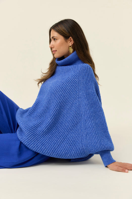 Miru Poncho