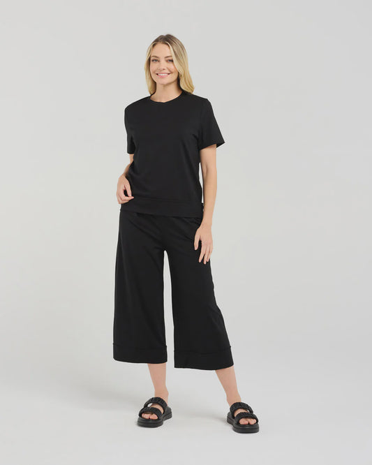 Pernella Travel Tee