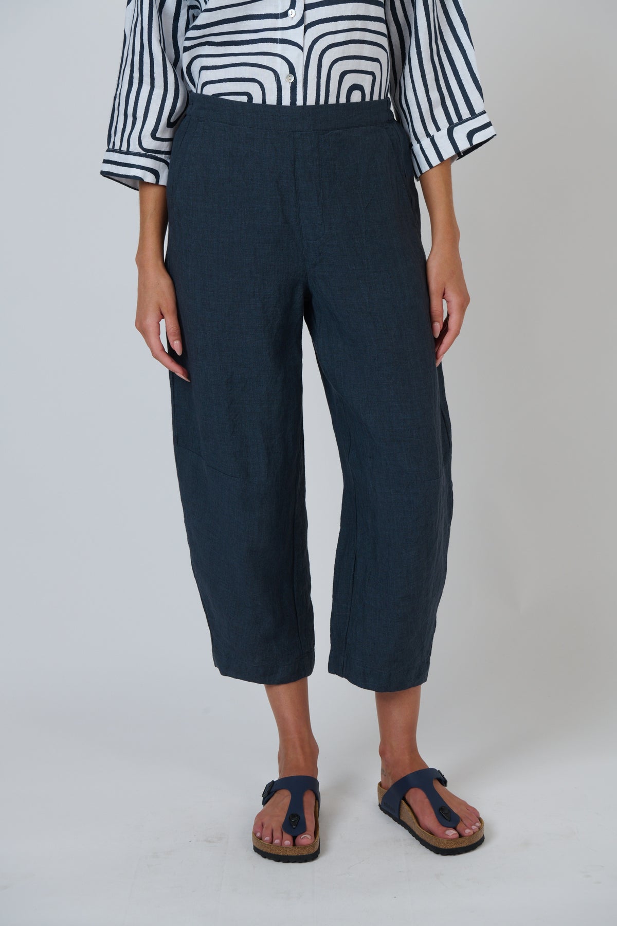 Linen Barrel Pant