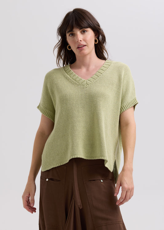 Textured V Top