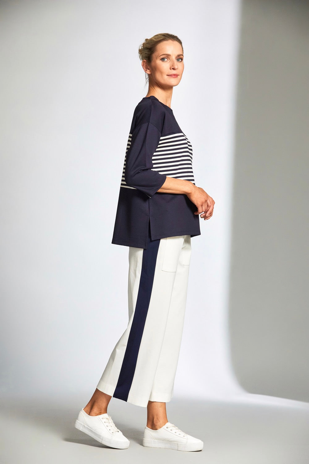 Continuous Stripe Top