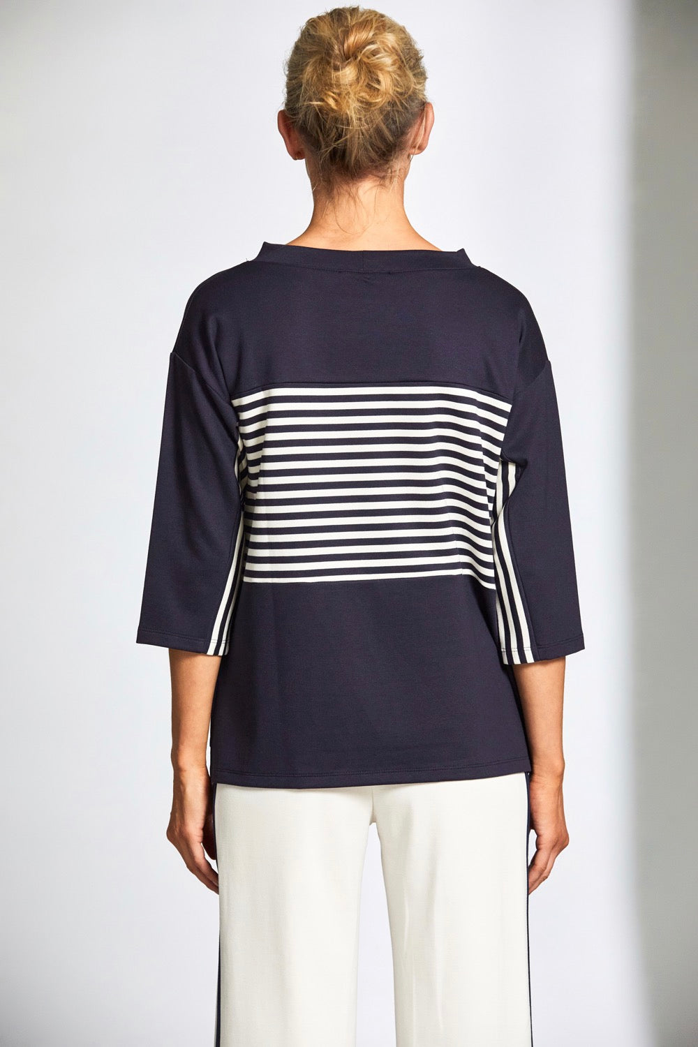 Continuous Stripe Top