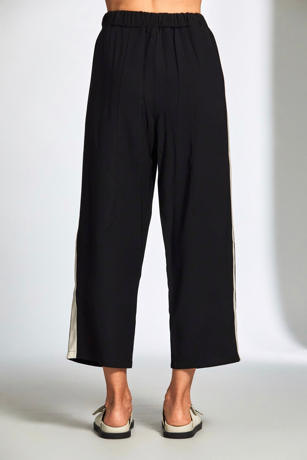 Side Stripe Slouch Trouser