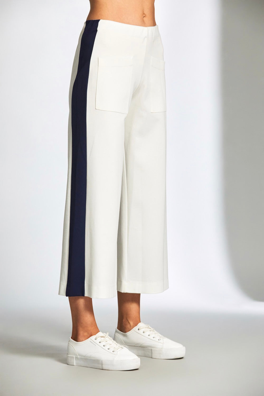 Side Stripe Crop Trouser