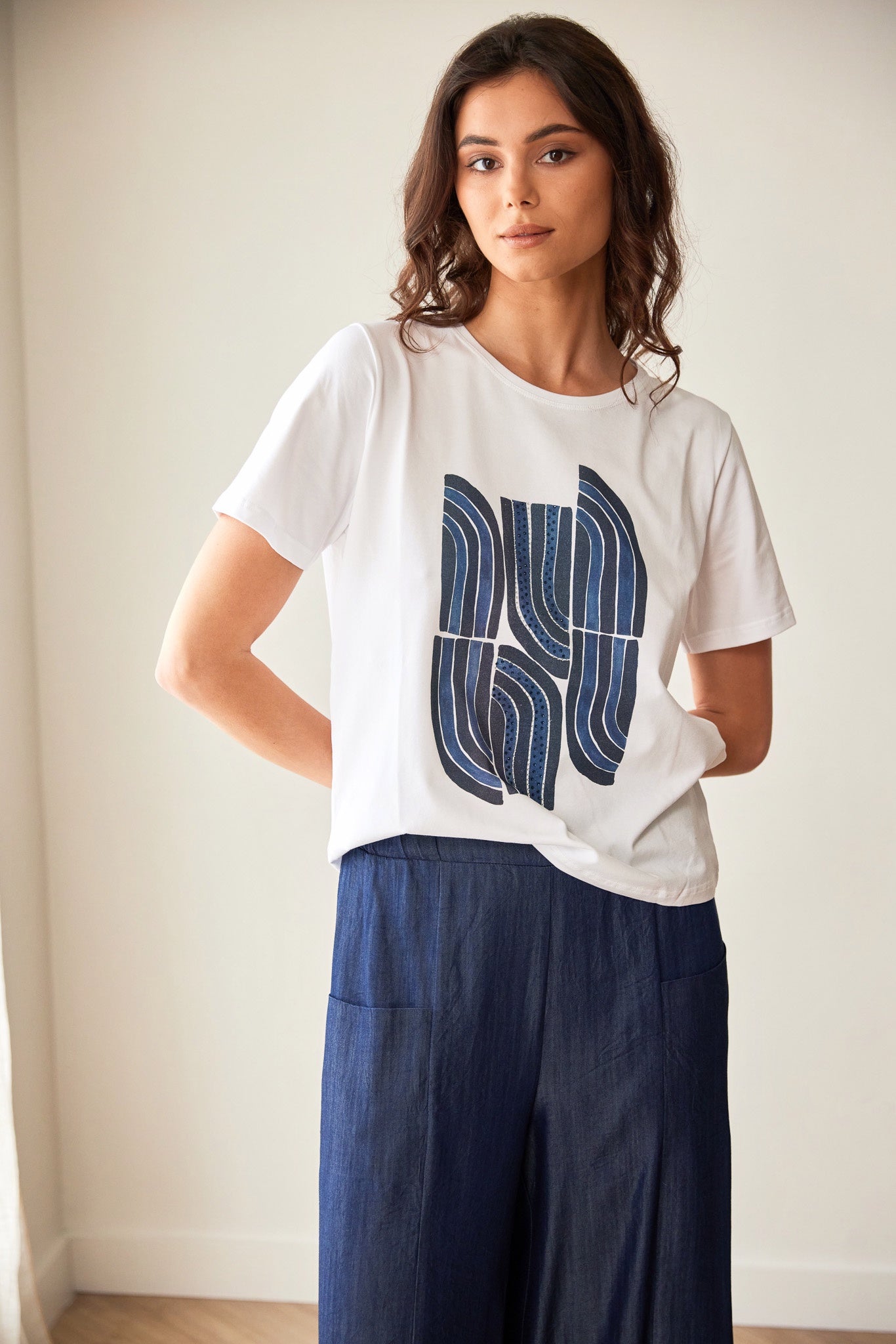 Quarter Circle Tee