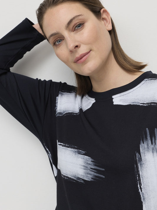 Signature stroke Top